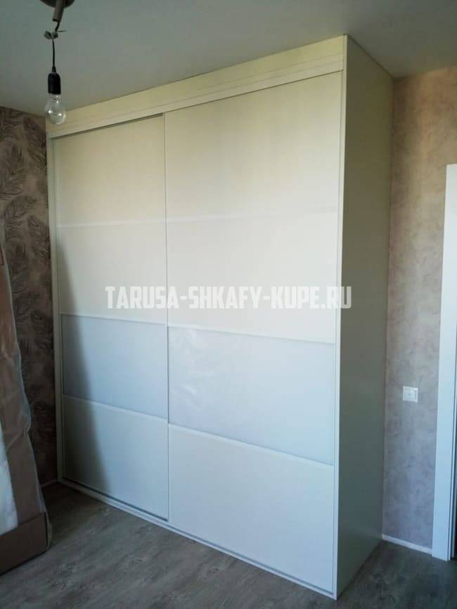 Встроенные шкафы-купе Таруса