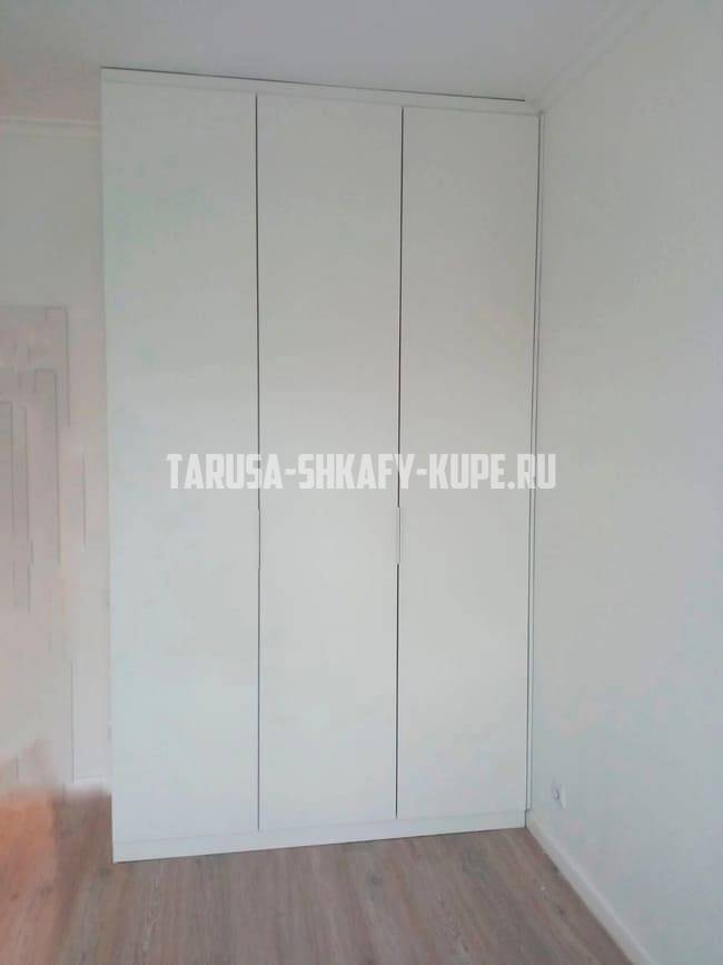 Распашные шкафы Таруса