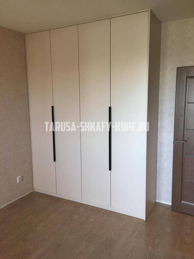 Распашные шкафы Таруса
