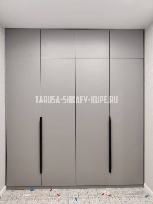 Распашные шкафы Таруса